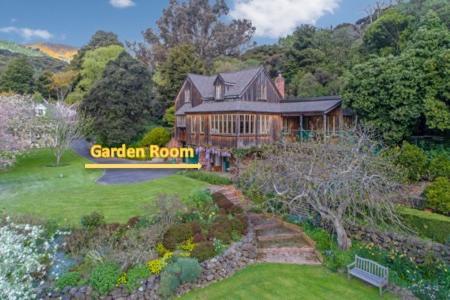 Mill Cottage - boutique accommodation&garden Akaroa Esterno foto